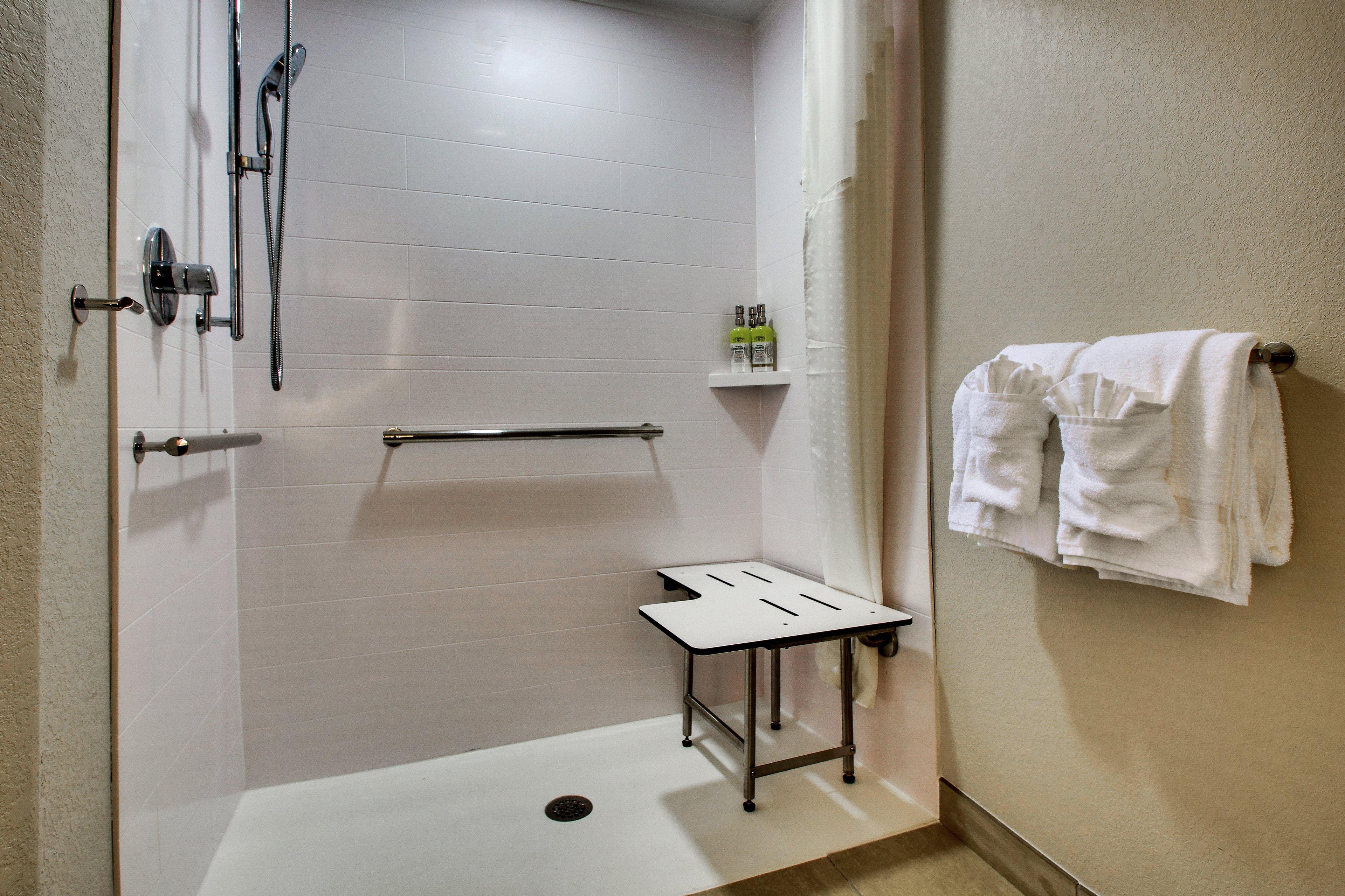 Holiday Inn Express Atlantic City W Pleasantville By Ihg Egg Harbor Township Exterior foto